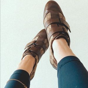 Gucci Shoes / Sneakers - Size 8 - AUTHENTIC